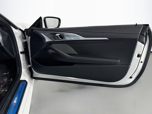 Used 2024 BMW 840i Convertible RWD image 24