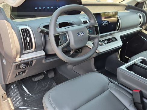 New 2027 Ford Expedition Max Active AWD/4WD image 10
