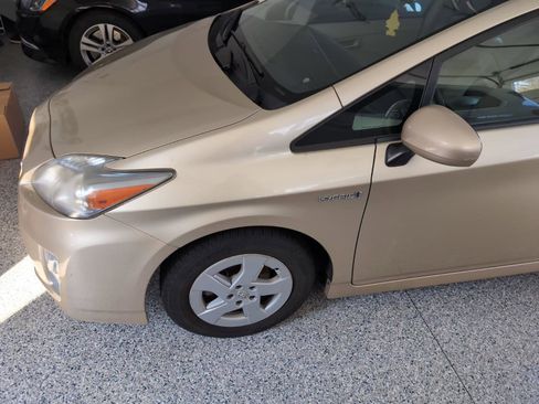 Used 2011 Toyota Prius Three w/ Navigation Pkg image 12