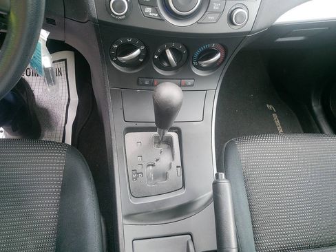 Used 2012 MAZDA MAZDA3 i Sport FWD image 23