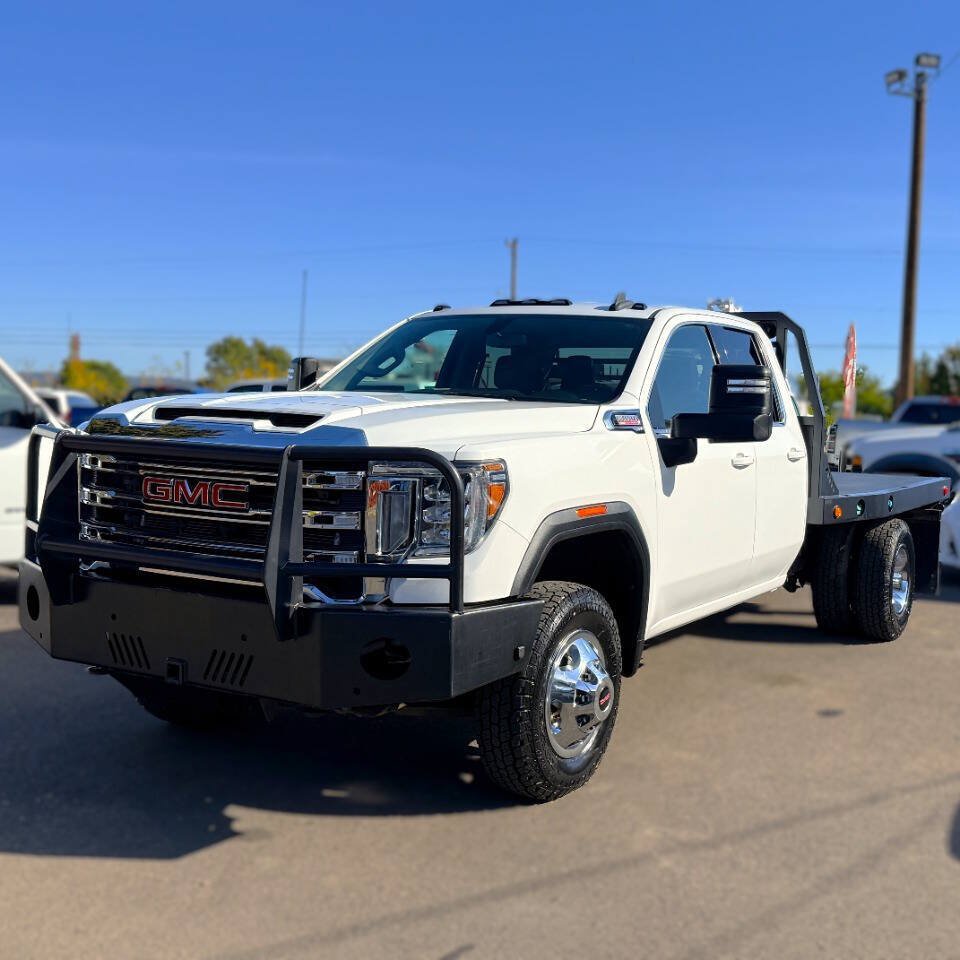Used 2021 GMC Sierra 3500 SLE w/ SLE Convenience Package AWD/4WD image 3