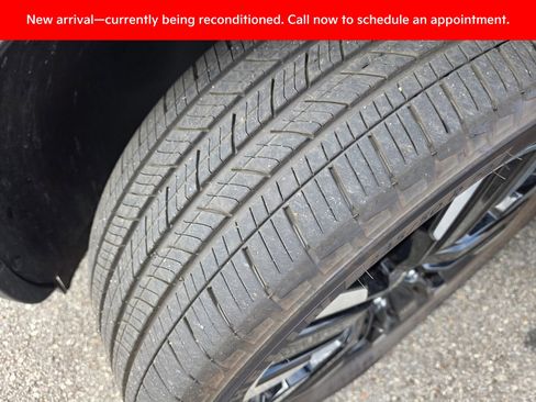 Used 2025 Kia Telluride AWD image 10