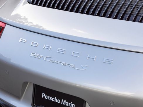 Used 2018 Porsche 911 Carrera S image 18