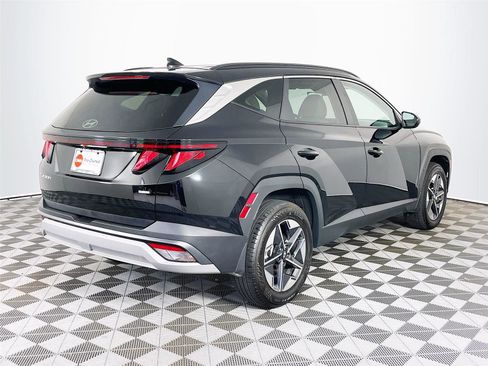 Certified 2025 Hyundai Tucson SEL AWD/4WD image 10