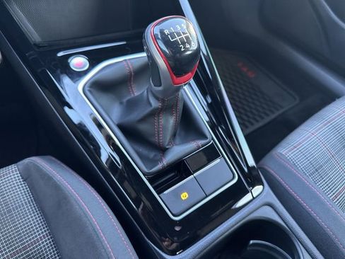 Used 2024 Volkswagen GTI S image 20