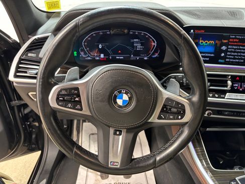 Used 2023 BMW X5 xDrive40i w/ M Sport Package AWD/4WD image 19