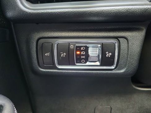 Certified 2023 Lincoln Corsair Reserve w/ Equipment Group 201A image 13