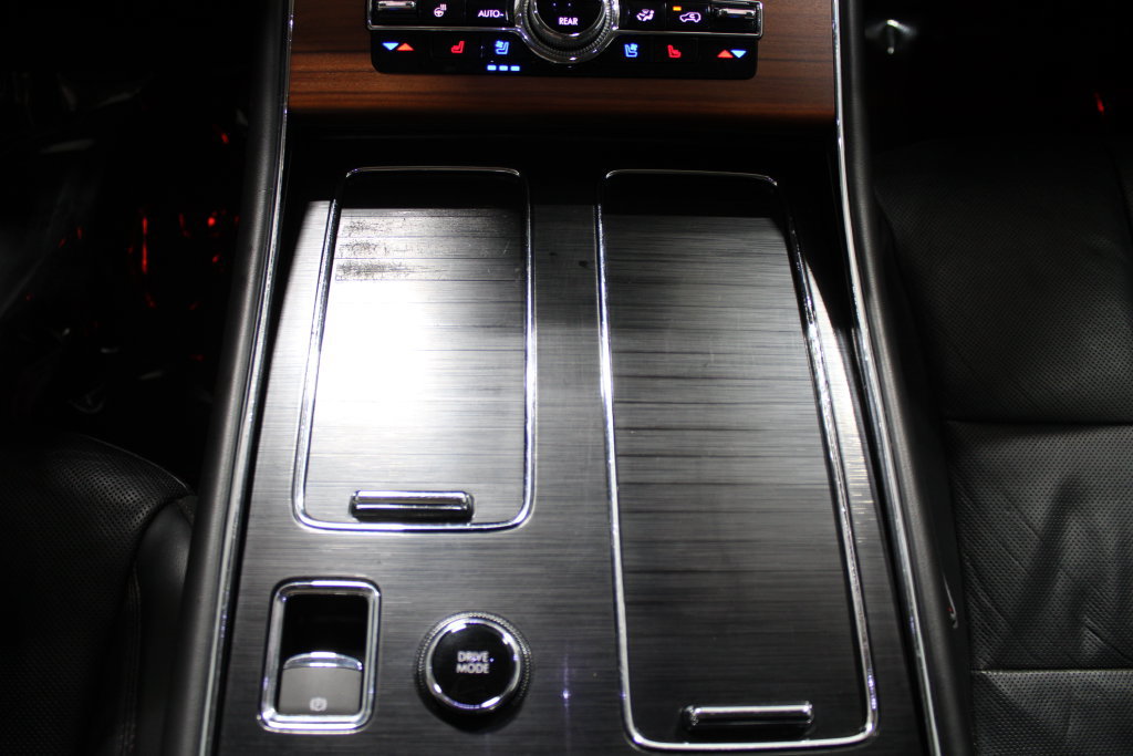 Used 2020 Lincoln Aviator Reserve w/ Elements Package Plus AWD/4WD image 34