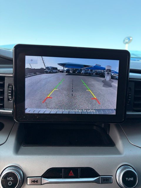 Used 2023 Ford Explorer XLT w/ Equipment Group 202A RWD image 12