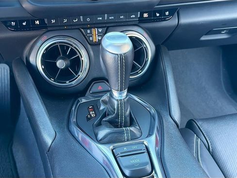 Used 2019 Chevrolet Camaro LT w/ RS Package image 30