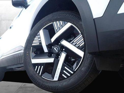 New 2026 Nissan Kicks SV FWD image 3