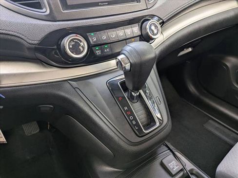 Used 2016 Honda CR-V SE image 12