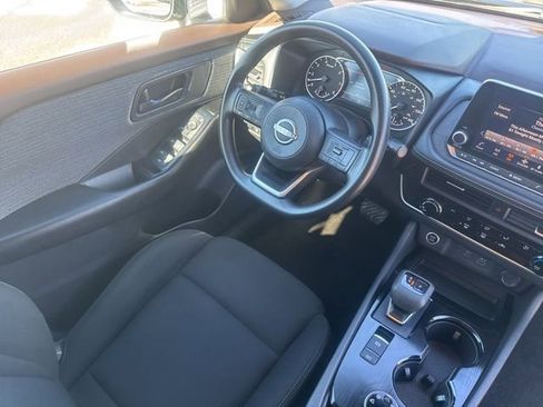 Used 2023 Nissan Rogue S image 35