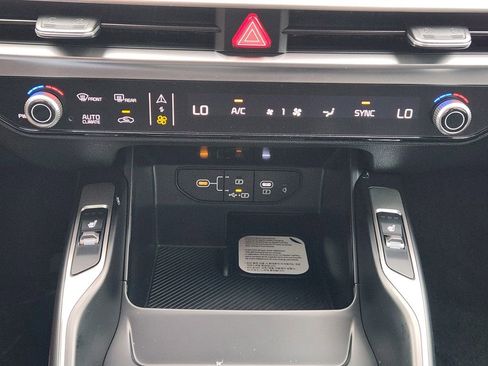 New 2026 Kia Sorento S image 14