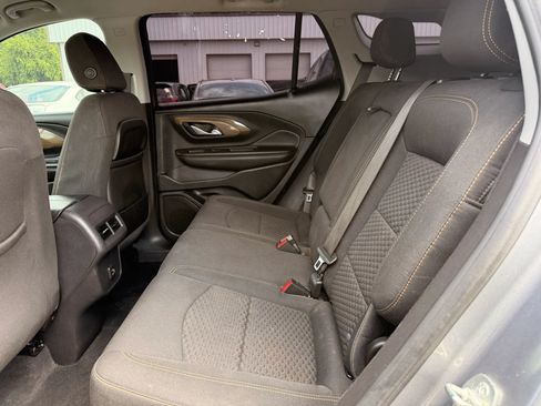 Used 2021 GMC Terrain SLE w/ Driver Convenience Package FWD image 21