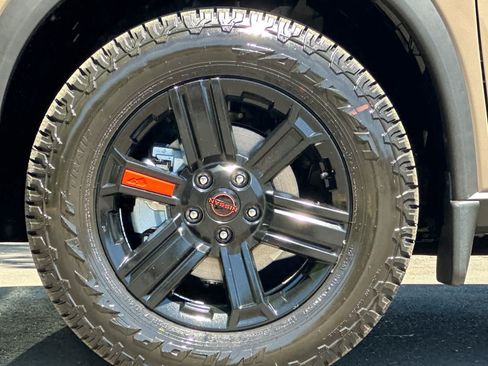 New 2026 Nissan Rogue SV AWD/4WD image 25
