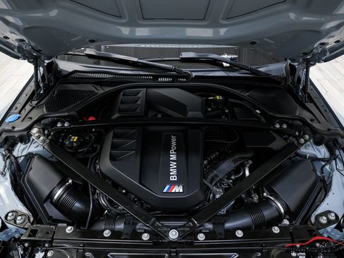 Used 2022 BMW M4 Coupe w/ M Carbon Exterior Package RWD image 47
