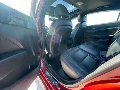 Used 2018 Hyundai Elantra Sport image 15