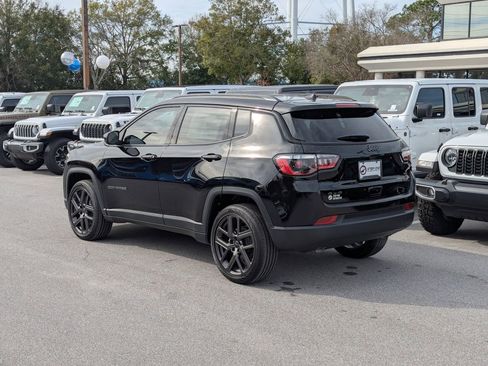 New 2026 Jeep Compass Latitude image 7