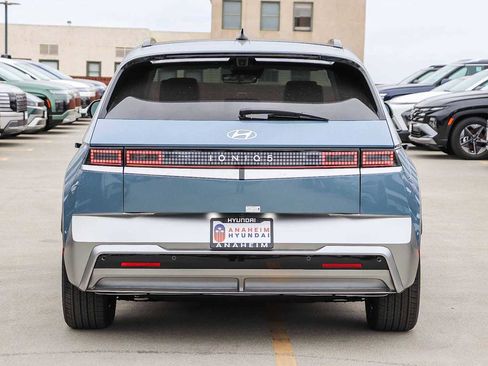 New 2026 Hyundai Ioniq 5 Limited image 7