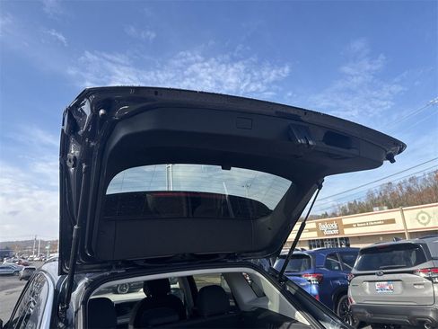 New 2026 Volkswagen Tiguan S image 38