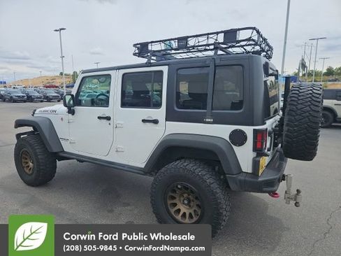 Used 2016 Jeep Wrangler Unlimited Rubicon AWD/4WD image 7