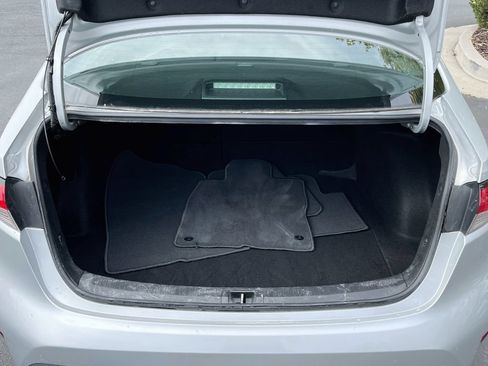 Used 2024 Toyota Corolla LE FWD image 25