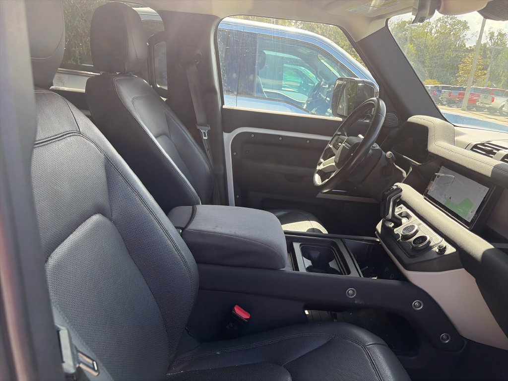 Used 2023 Land Rover Defender 110 S AWD/4WD image 16