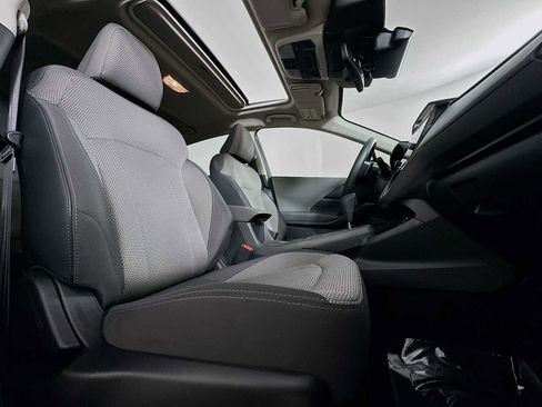 Certified 2024 Subaru Crosstrek 2.0i Premium image 25