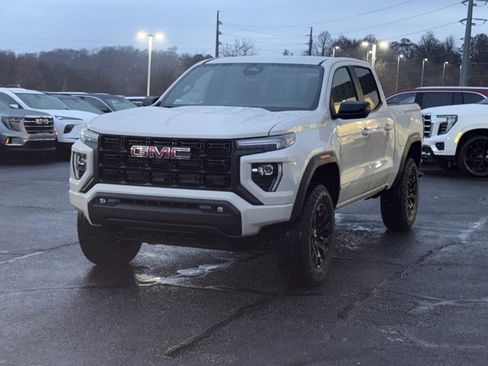 New 2026 GMC Canyon Elevation w/ Convenience Package image 14