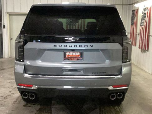 New 2026 Chevrolet Suburban Premier image 5