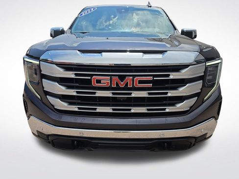 Used 2024 GMC Sierra 1500 SLE w/ Preferred Package AWD/4WD image 8