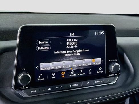 Used 2026 Nissan Rogue SV FWD image 21
