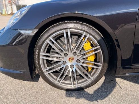 Used 2015 Porsche 911 Turbo S image 37