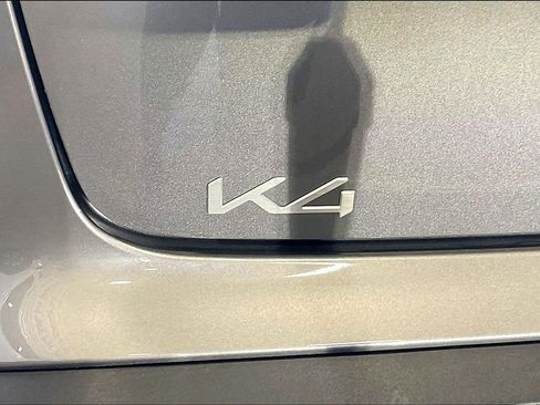 Used 2025 Kia K4 FWD image 22