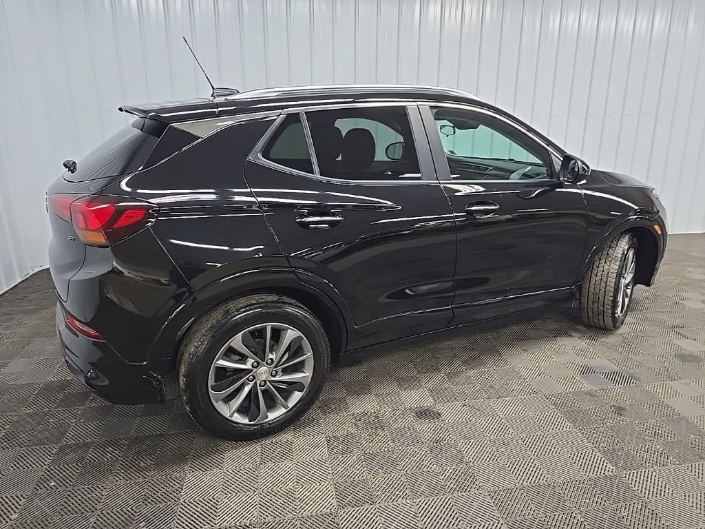 Used 2023 Buick Encore GX Select w/ Experience Buick Package FWD image 3
