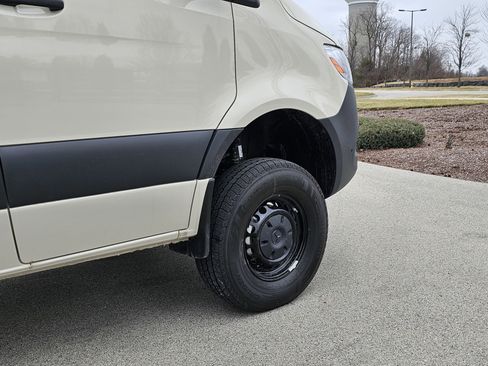 New 2025 Mercedes-Benz Sprinter 2500 image 26