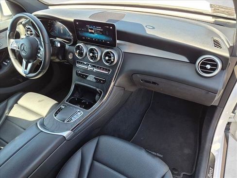 Certified 2022 Mercedes-Benz GLC 300 image 19