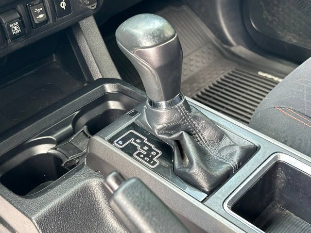 Used 2019 Toyota Tacoma TRD Off-Road AWD/4WD image 52