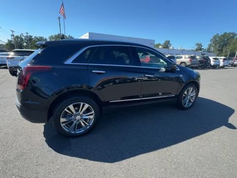 Used 2024 Cadillac XT5 Premium Luxury w/ LPO, Floor Liner Package AWD/4WD image 8