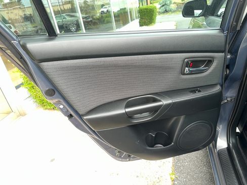 Used 2009 MAZDA MAZDA3 i Touring Value FWD image 17