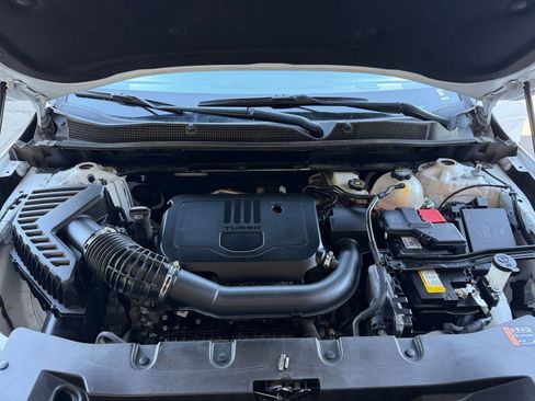 Used 2025 Chevrolet Blazer LT image 33