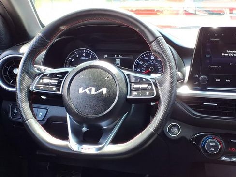 Certified 2023 Kia Forte GT FWD image 11
