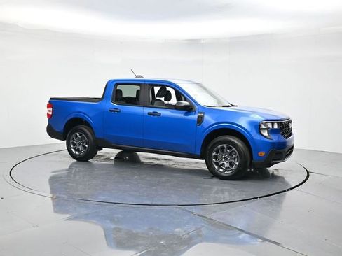 New 2026 Ford Maverick XLT FWD image 4