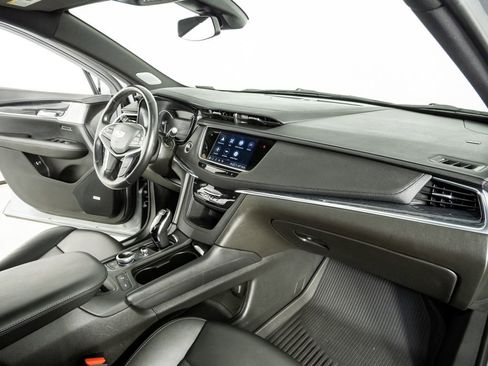 Used 2023 Cadillac XT5 Premium Luxury image 24