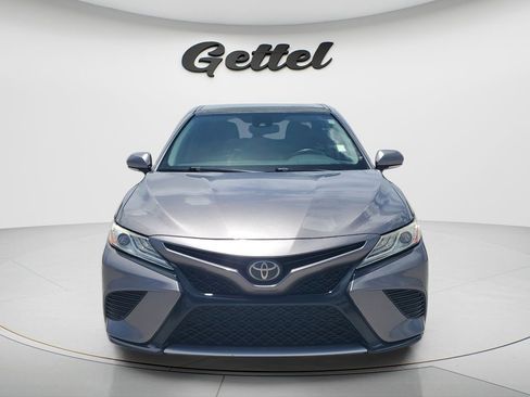Used 2020 Toyota Camry XSE FWD image 2