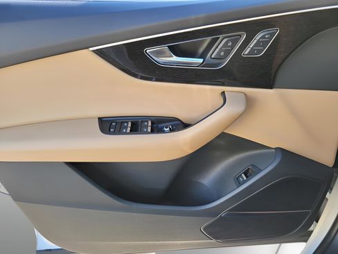 Used 2022 Audi Q7 2.0T Premium Plus w/ Premium Plus Package image 25