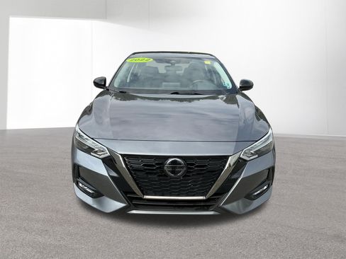 Used 2022 Nissan Sentra SR w/ Trunk Package FWD image 9