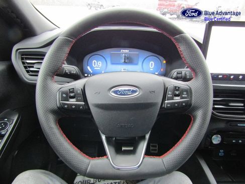 Used 2023 Ford Escape ST-Line Select w/ Tech Pack #2 AWD/4WD image 16
