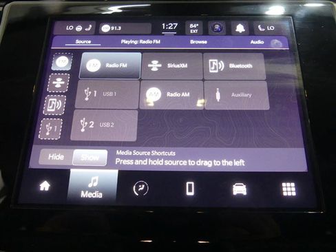 Used 2023 Jeep Grand Cherokee Laredo w/ Luxury Tech Group I AWD/4WD image 43